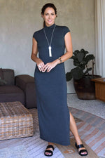 TURTLE NECK MAXI DRESS